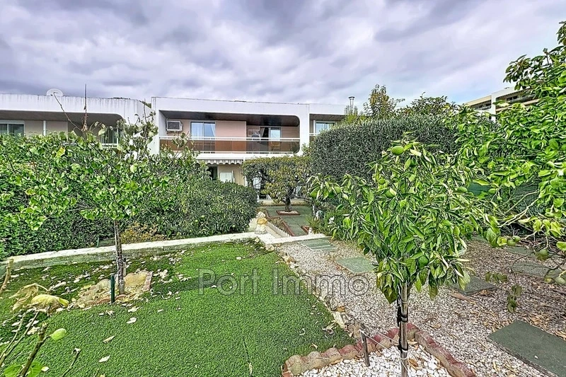 1 - villa for sale in saint-laurent-du-var alpes-maritimes france