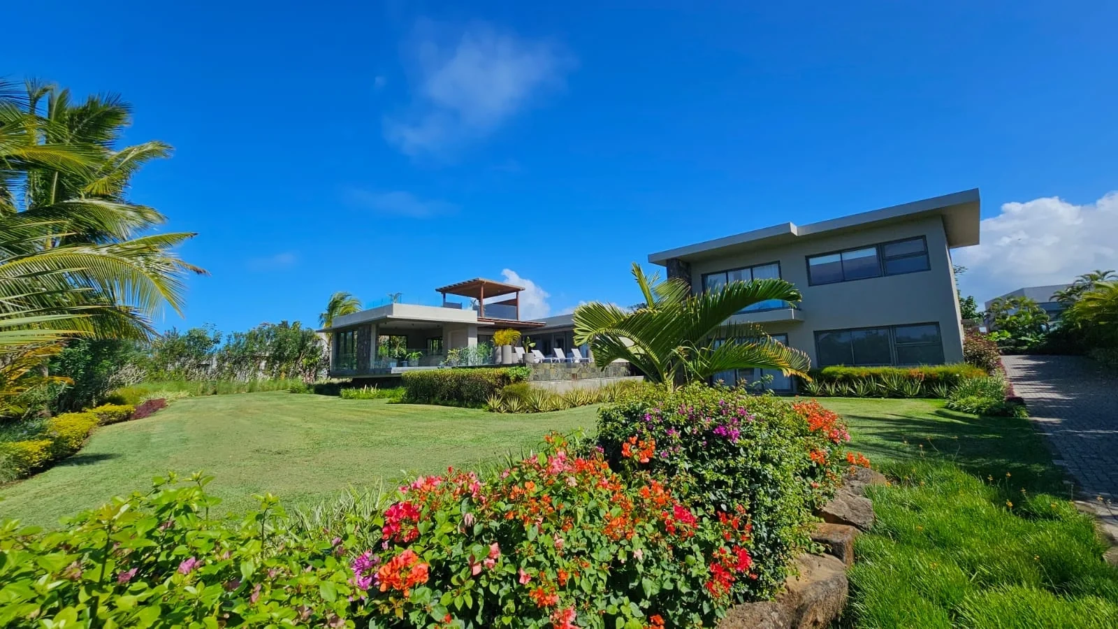 1 - waterfront villa for sale in beau champ flacq mauritius