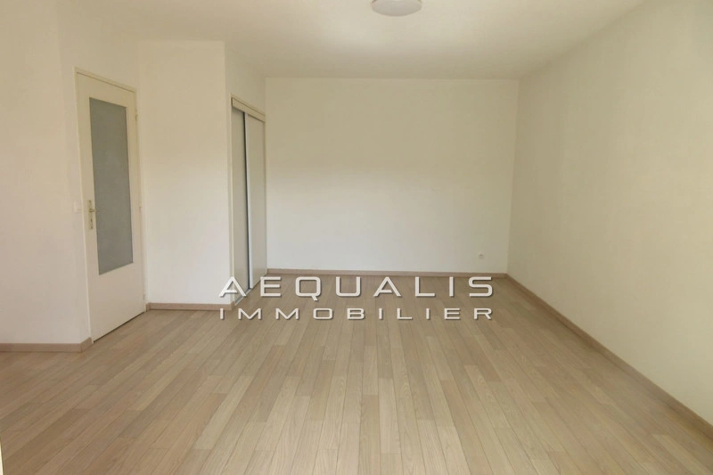 2 - apartment for sale in saint-laurent-du-var alpes-maritimes france