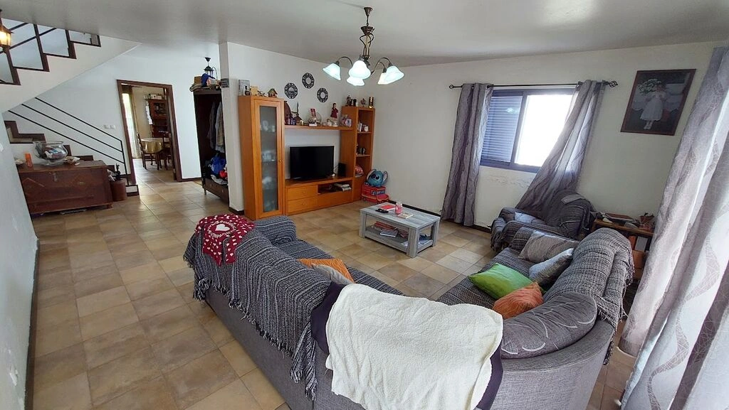1 - verkoop huis lajes do pico the azores portugal