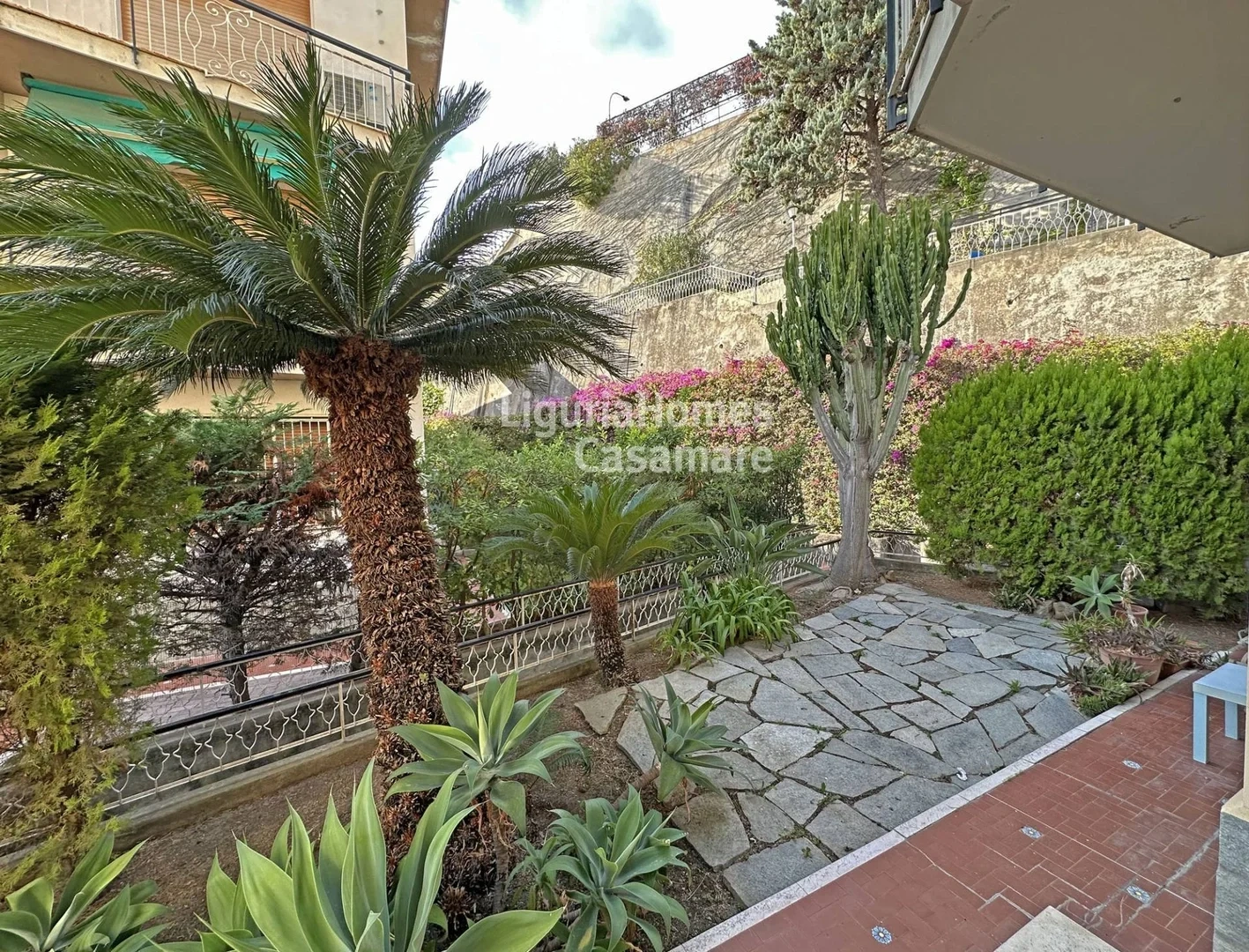 2 - venda apartamento a praia ao pé ospedaletti liguria itália