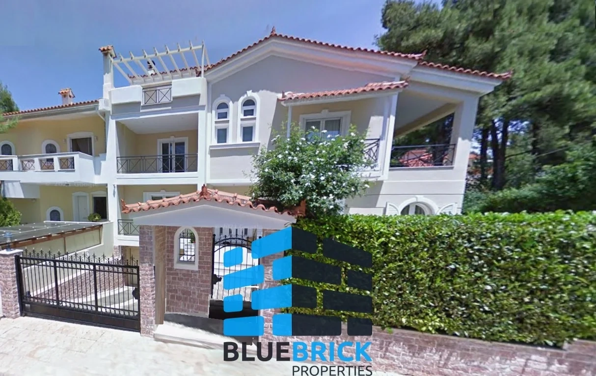 2 - vendita casa drosia attica grecia