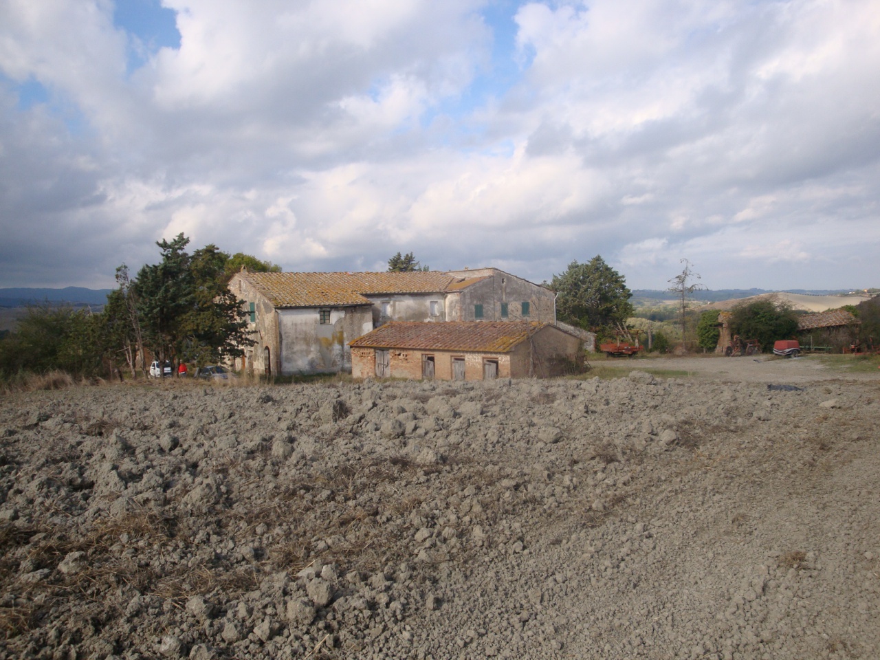 1 - house for sale in volterra tuscany italy