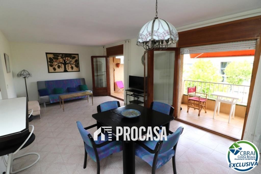 2 - venda apartamento empuriabrava catalunha espanha