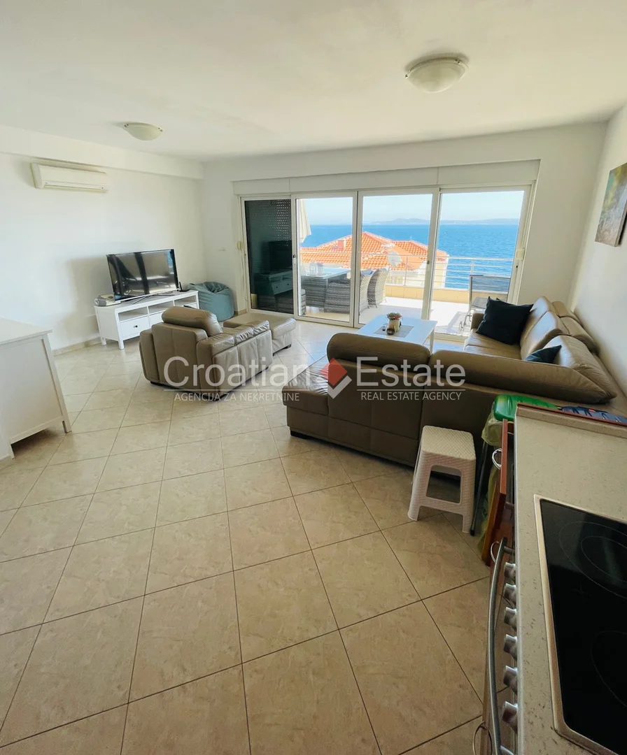 2 - vendita appartamento vista mare ciovo spalatino-dalmata croazia