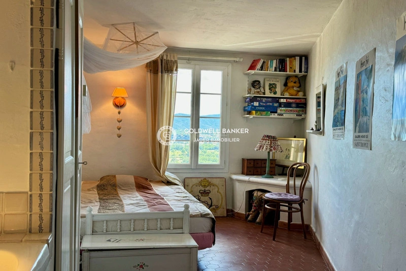 2 - verkoop huis grimaud var frankrijk