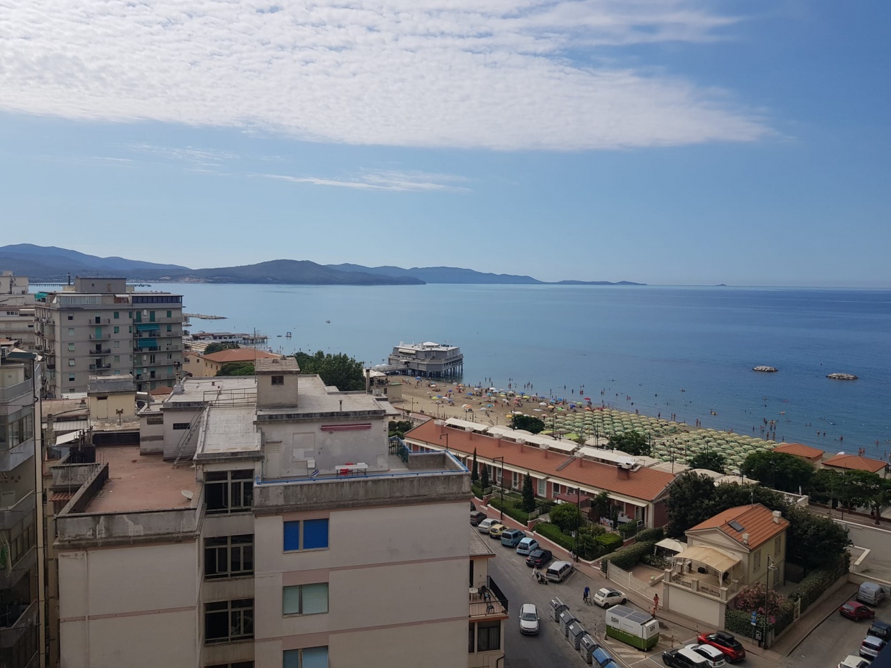 2 - продажа квартира вид моря фоллоница тоскана италия