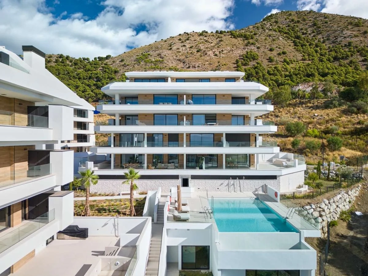 2 - verkauf wohnung direkt am wasser fuengirola - costa del sol andalusien spanien