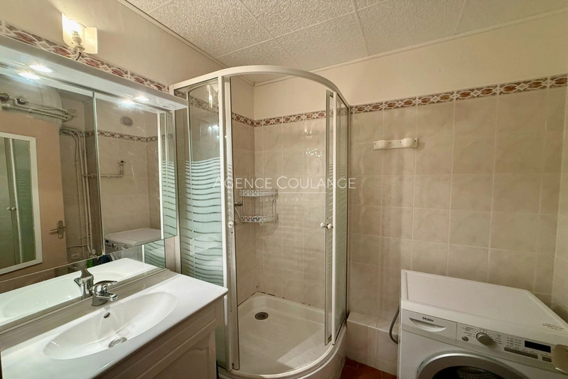 2 - vente appartement plage à pied saint-cyr-sur-mer var france