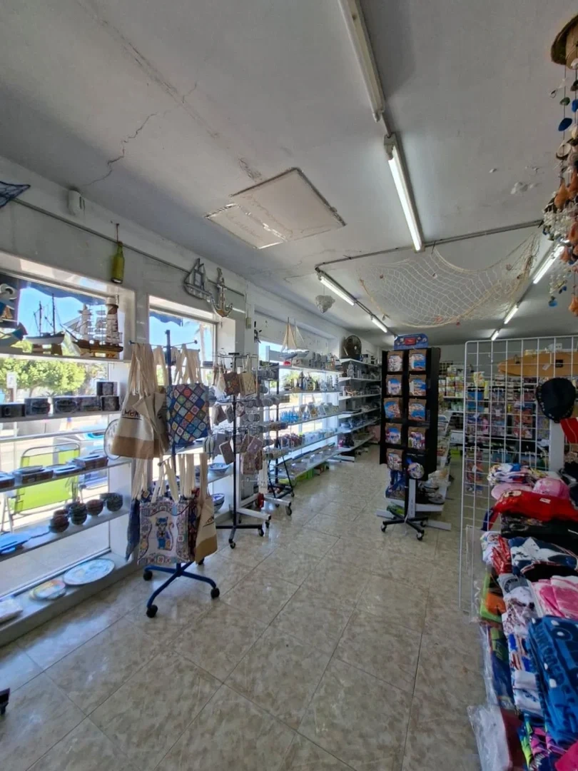 2 - vente commerce pieds dans l'eau almuñecar andalousie espagne