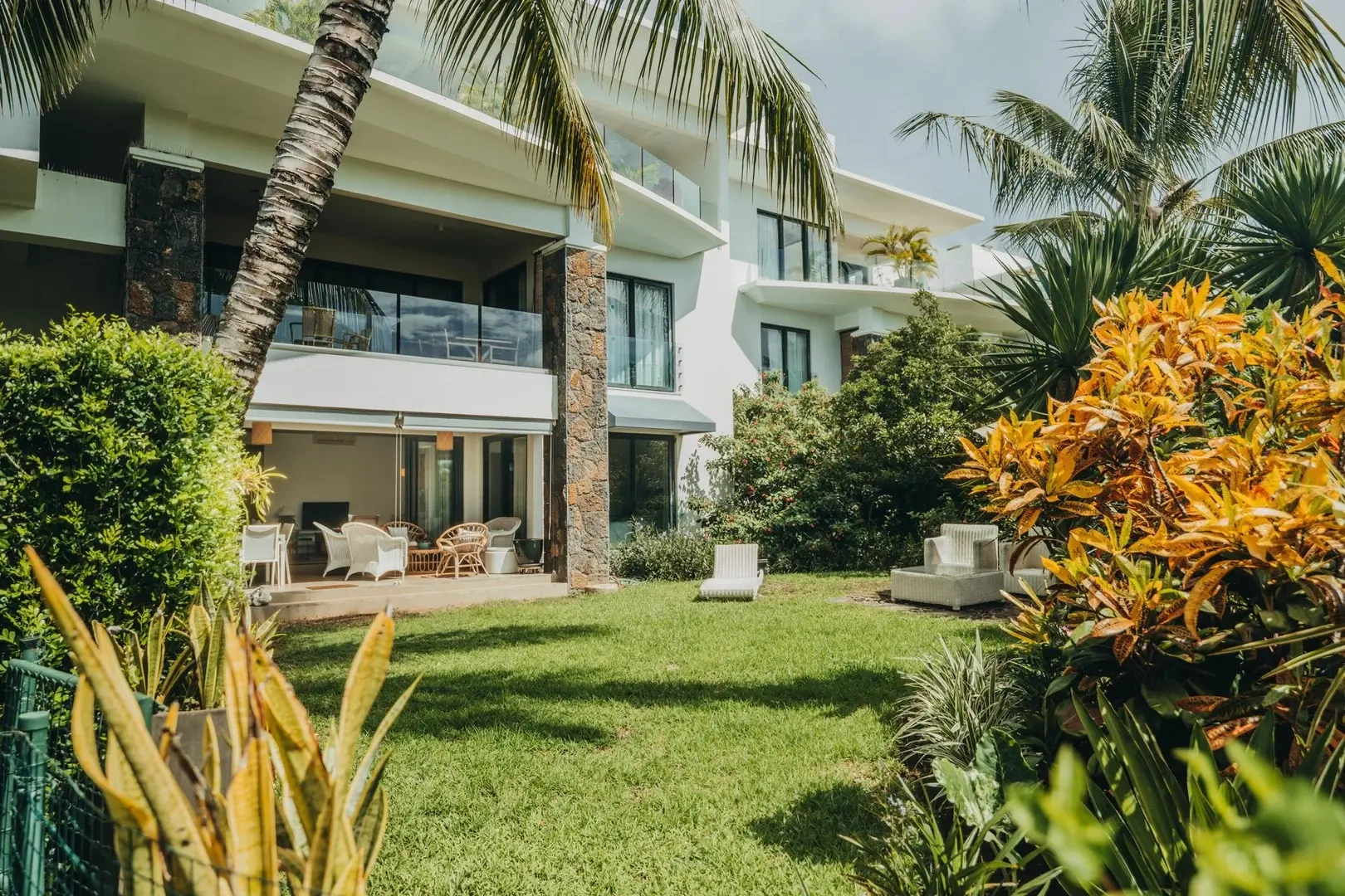 1 - verkoop appartement aan het water haute rive rivière du rempart mauritius