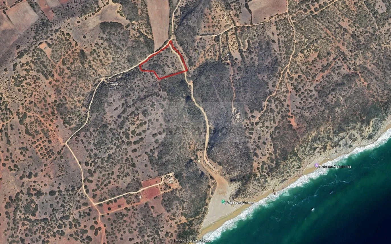 2 - verkoop terrein uitzicht op zee vila do bispo algarve portugal