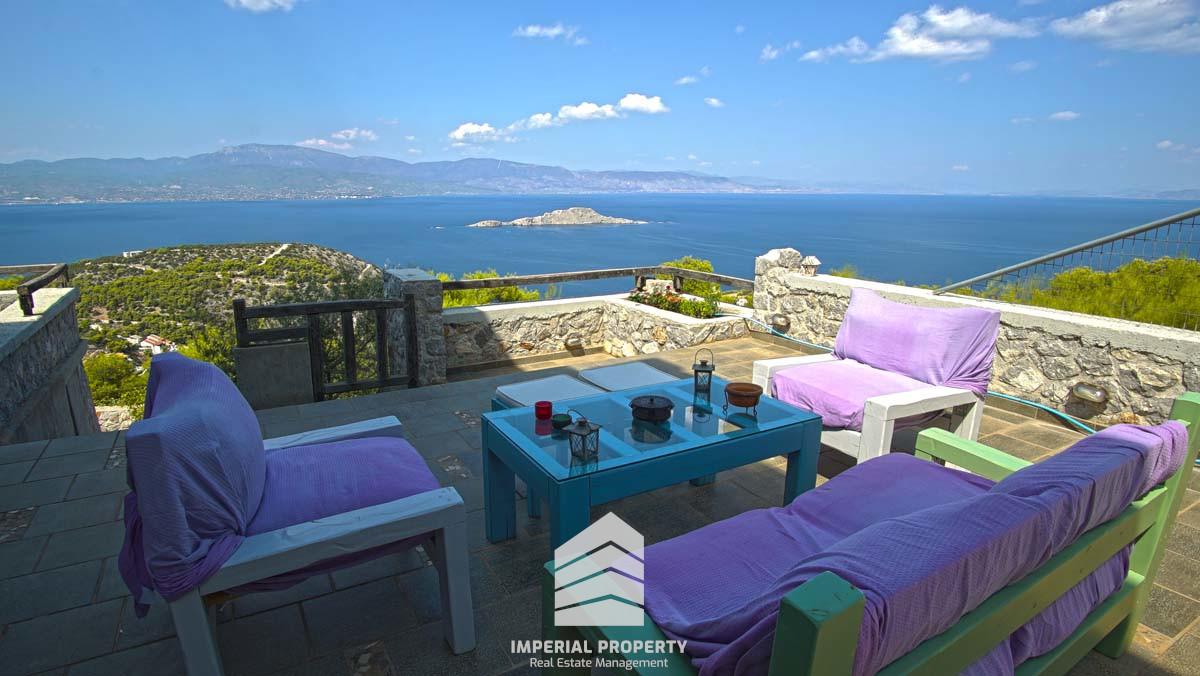Maison vue mer avec piscine