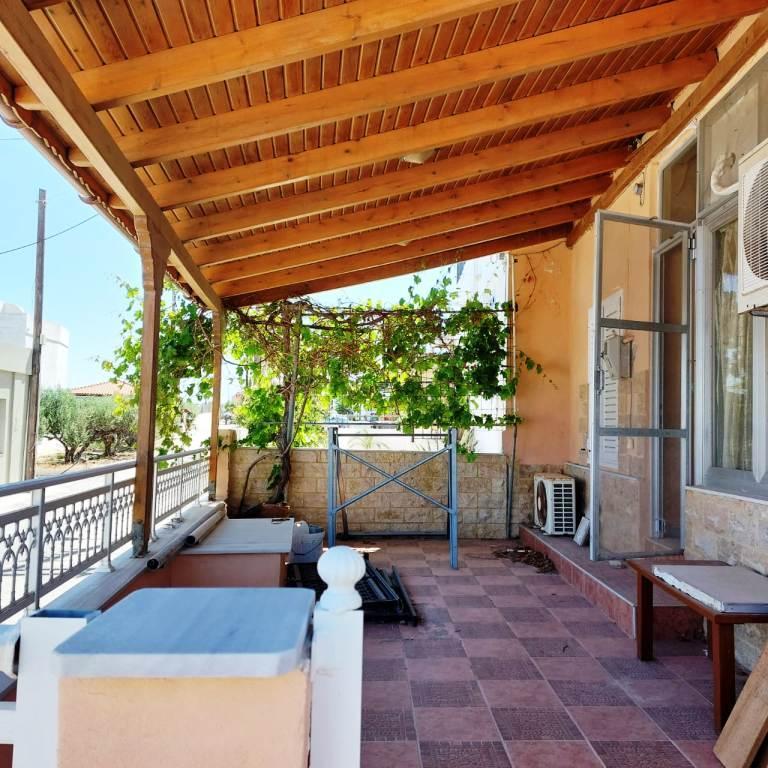 1 - venda casa vista de mar xerókampos creta grécia