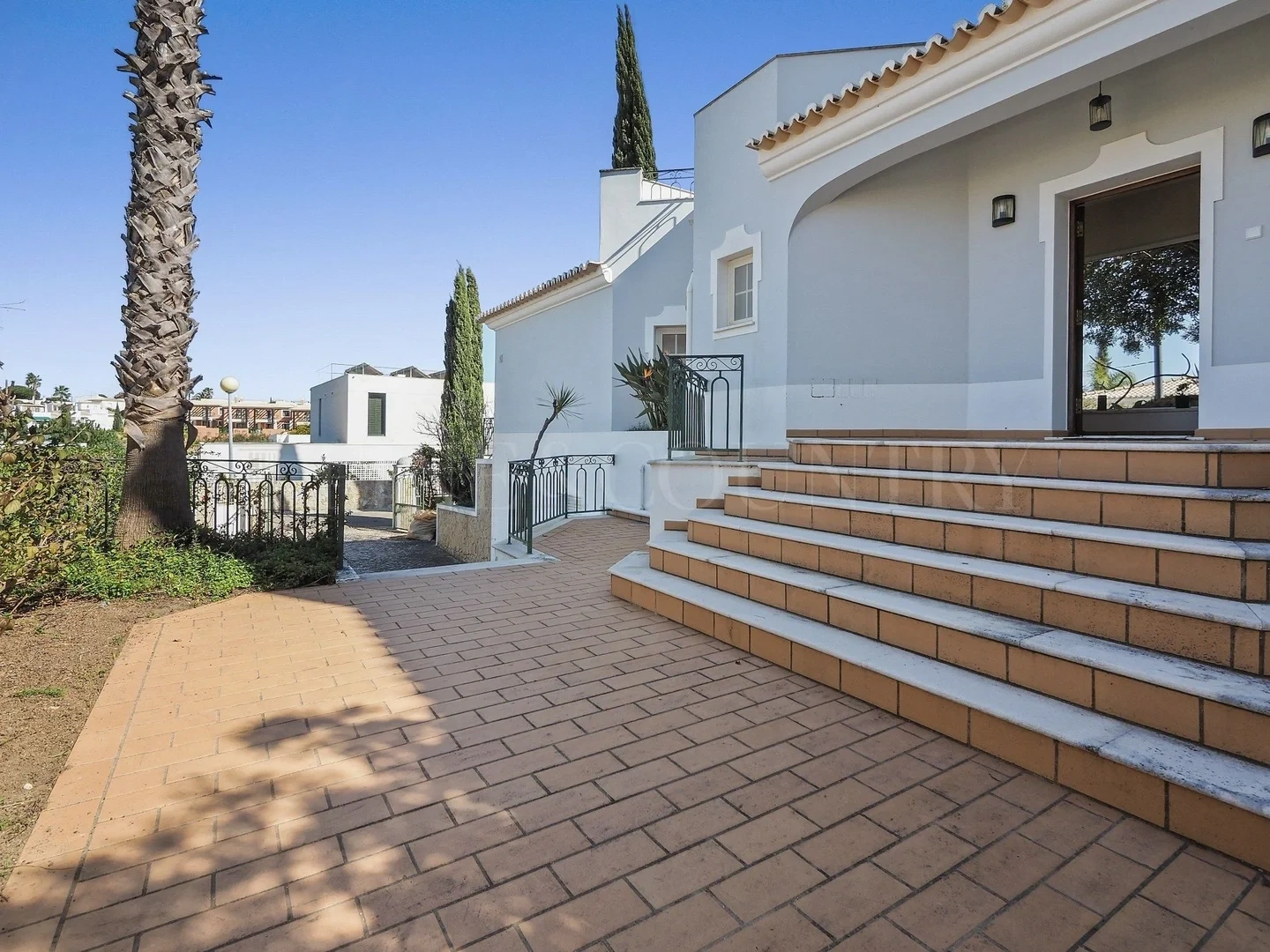 2 - vente villa carvoeiro algarve portugal