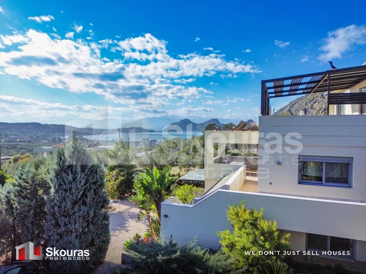 1 - venda casa vista de mar loutraki-perachora peloponeso grécia