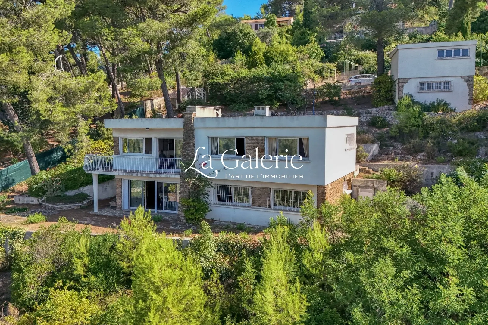 2 - verkoop huis uitzicht op zee carqueiranne var frankrijk