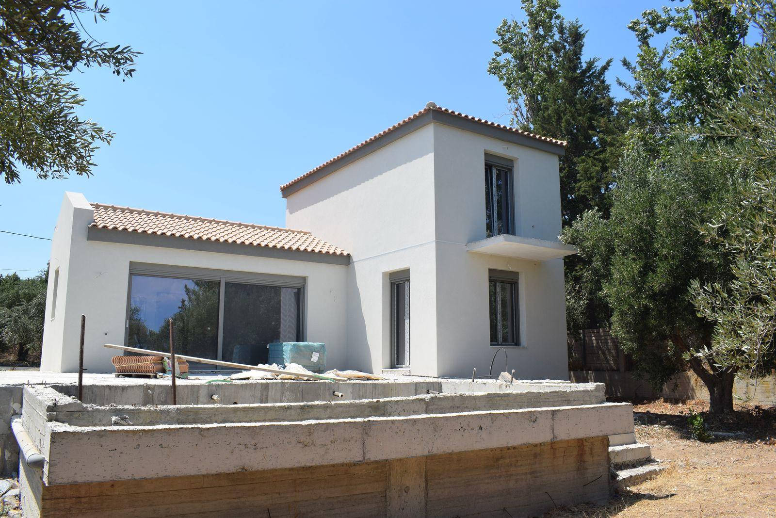 1 - vente maison pieds dans l'eau néa koróni péloponnèse grèce