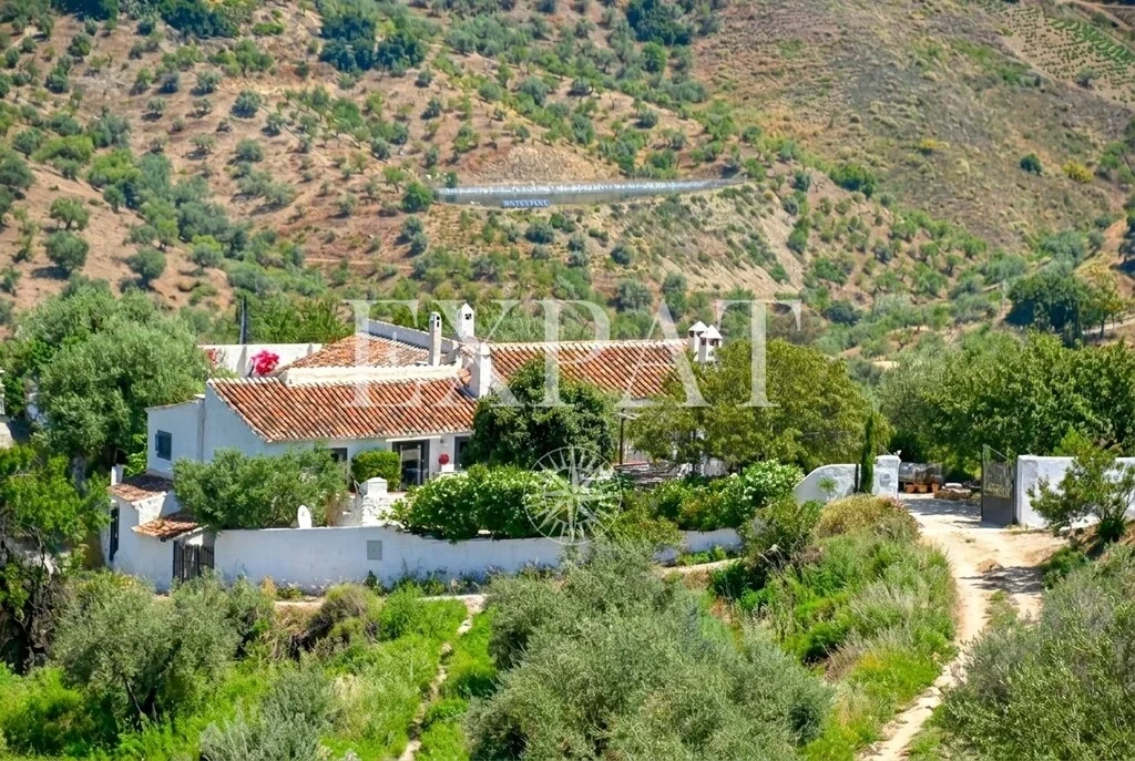1 - verkoop huis arenas de velez andalusië spanje