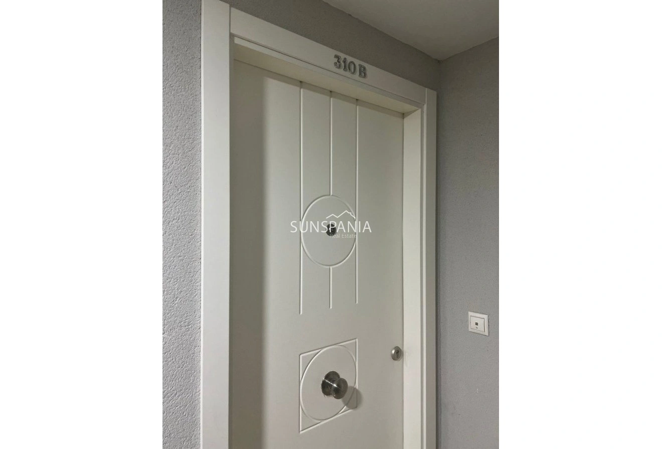 2 - verkoop appartement uitzicht op zee calpe - costa blanca valencian community spanje