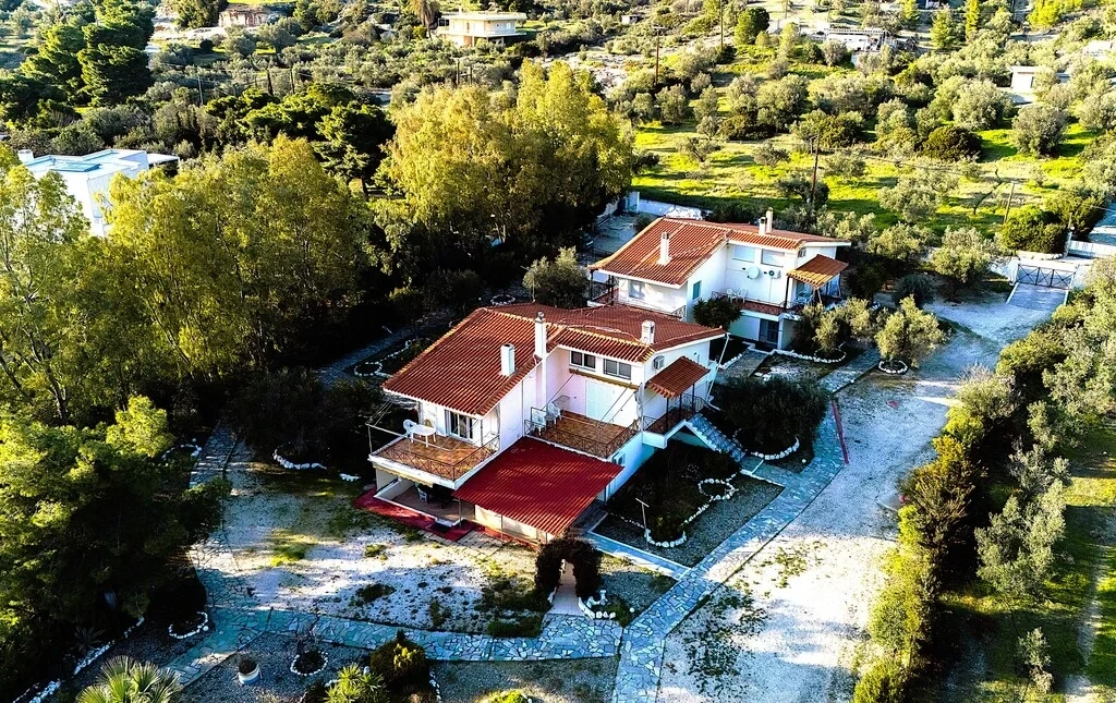 2 - venda casa frente ao mar skaloma peloponeso grécia