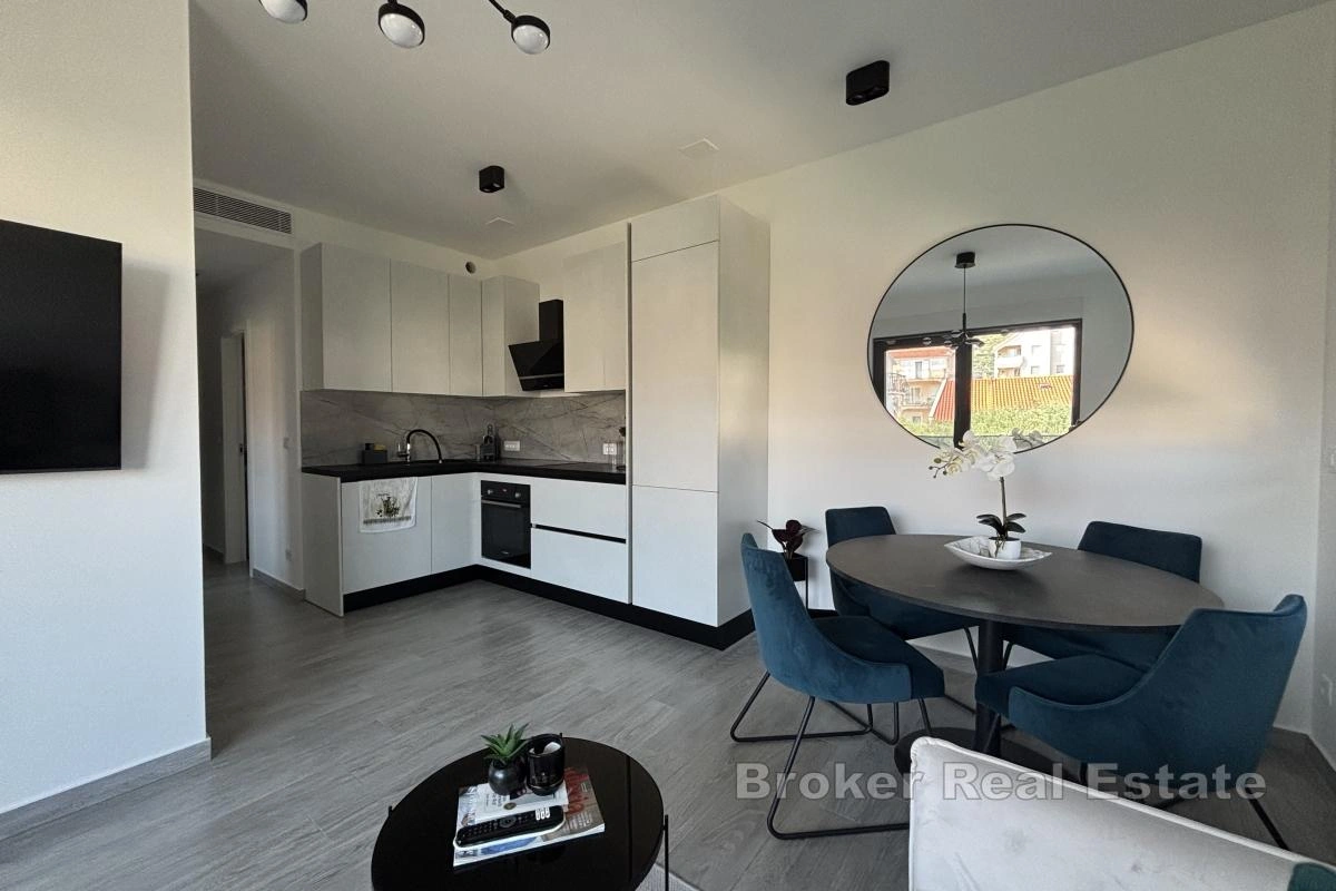 1 - vente appartement plage à pied trogir split-dalmatie croatie