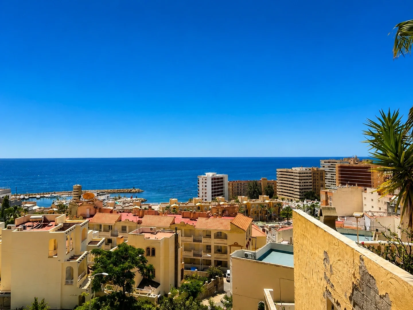 1 - продажа территория вид моря roquetas de mar андалусия испания