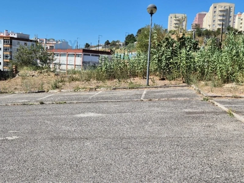 2 - plot of land for sale in amadora lisbon region portugal