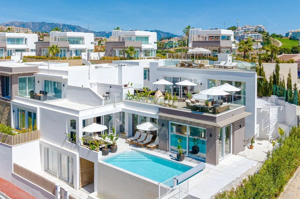 1 - venta casa a pie de playa mijas andalucía españa