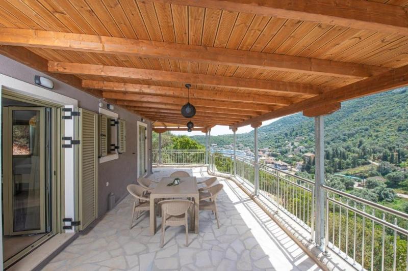 2 - vente maison vue mer lefkada îles ioniennes grèce