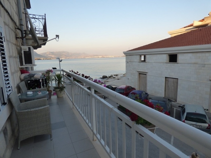 1 - verkoop huis uitzicht op zee kaštel novi split-dalmatia kroatië