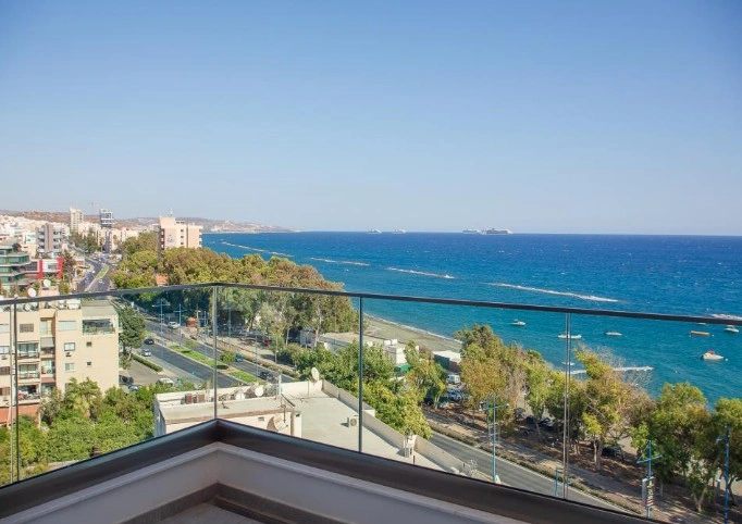 2 - vente appartement plage à pied limassol limassol chypre