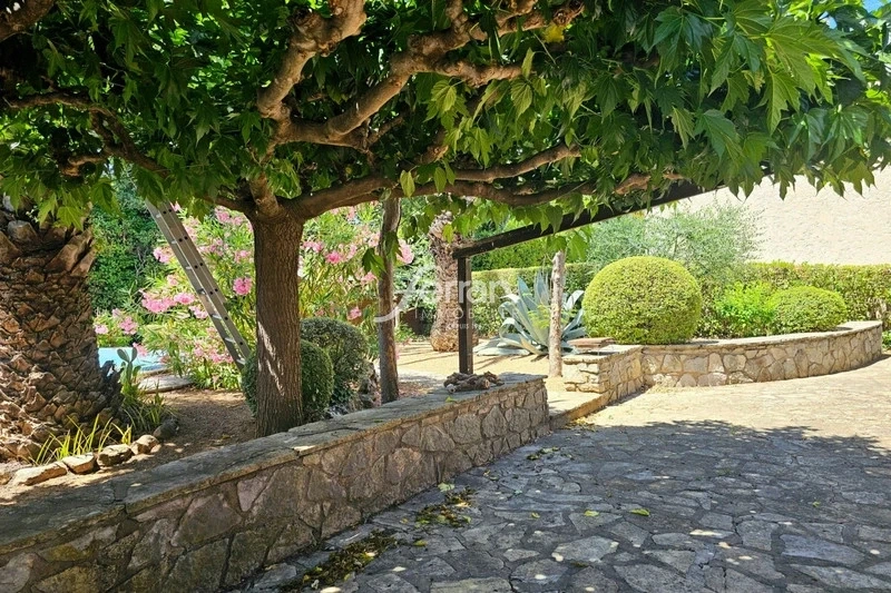 2 - vente maison les arcs var france