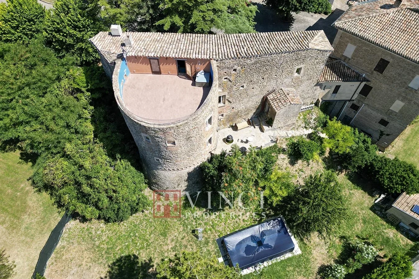 1 - venta castillo rosora marcas italia