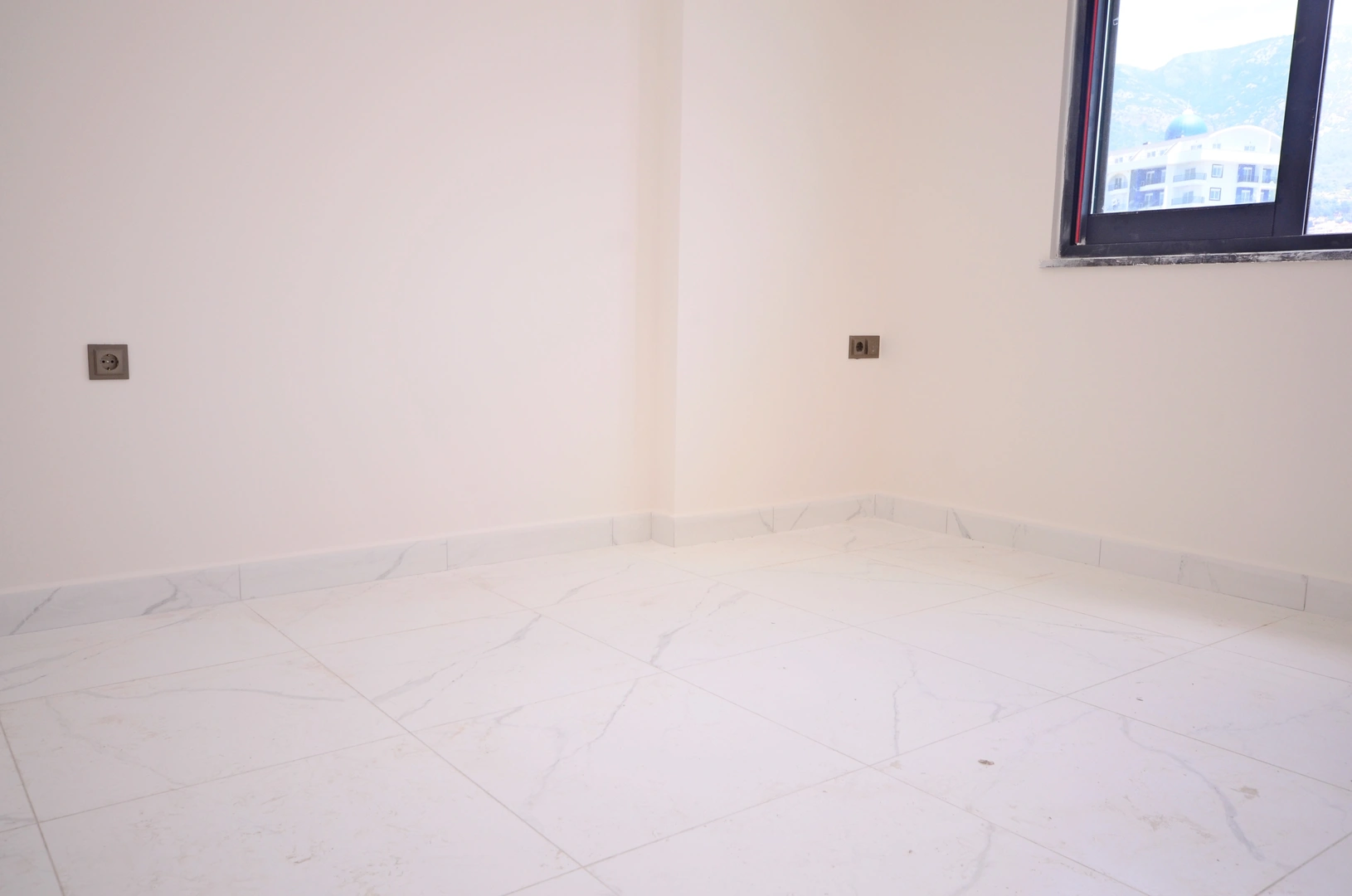 2 - waterfront apartment for sale in alanya antalya turkey