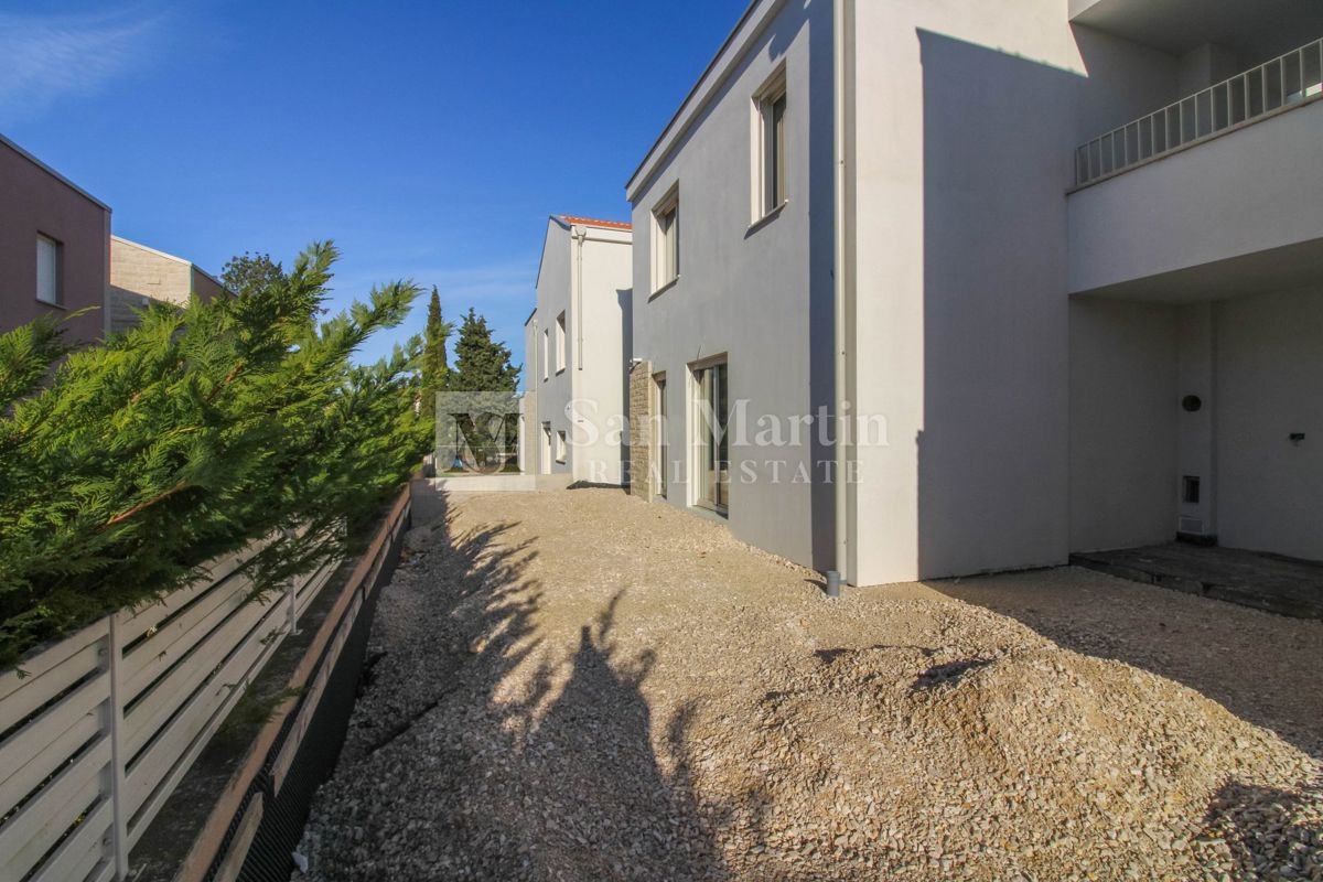 1 - beach walk house for sale in poreč istria croatia
