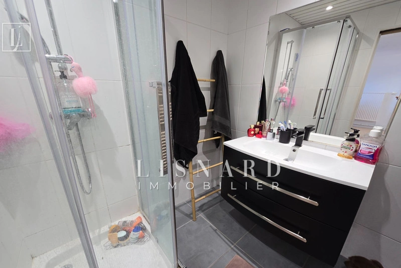 2 - venta apartamento vista al mar vallauris alpes-marítimos francia