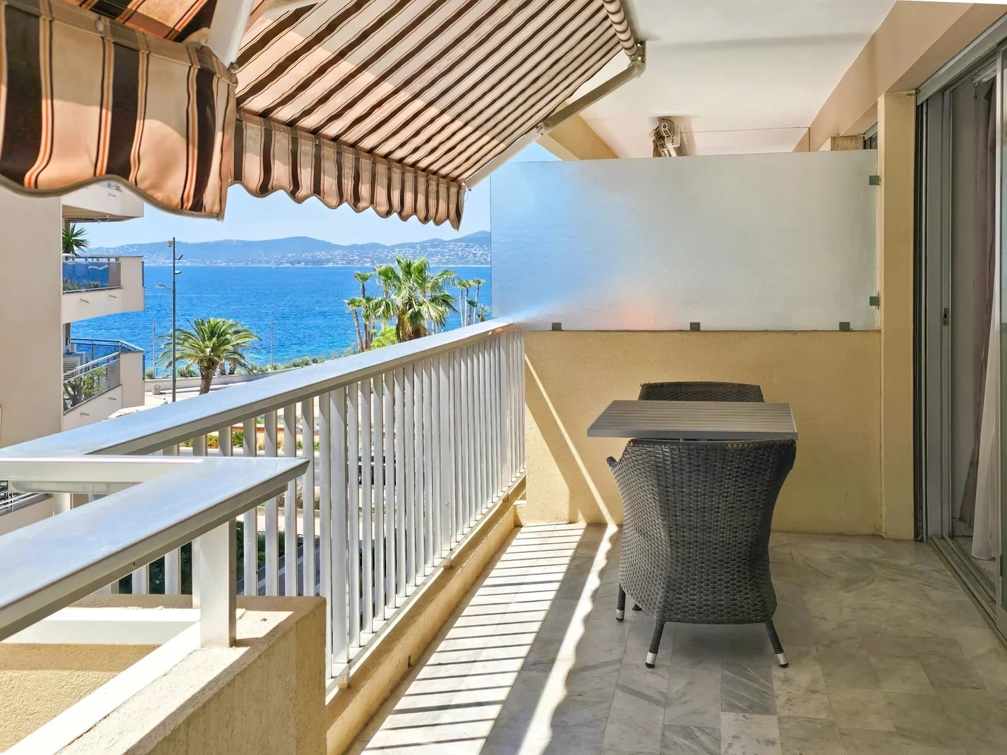 1 - venda apartamento vista de mar saint-raphaël var frança