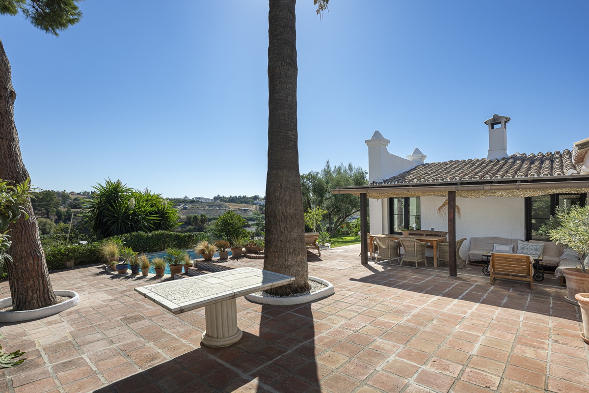 1 - house for sale in san pedro de alcántara andalusia spain