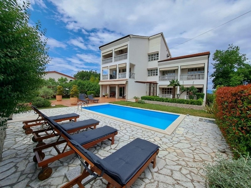 1 - vendita stabile vista mare malinska litoraneo-montana croazia