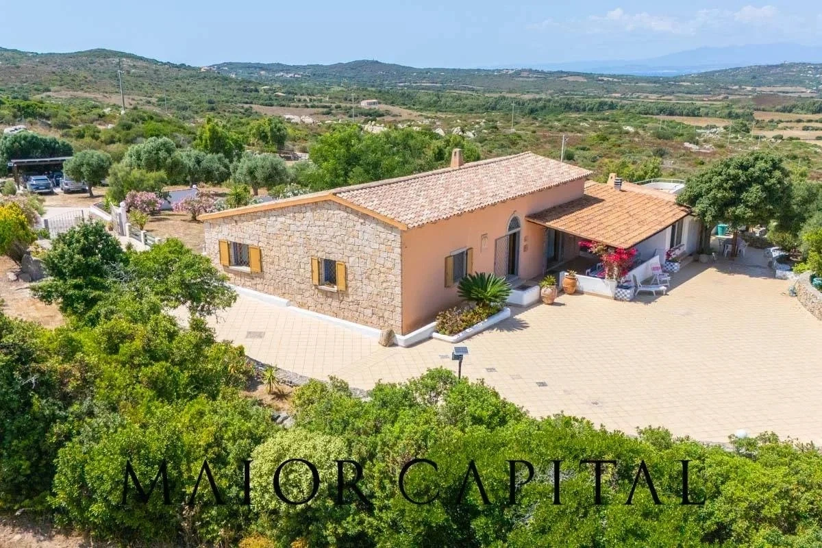 2 - venta casa vista al mar santa teresa gallura cerdeña italia
