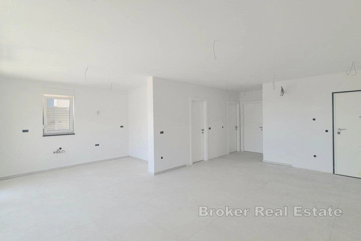 2 - venta apartamento vista al mar makarska split-dalmacia croacia