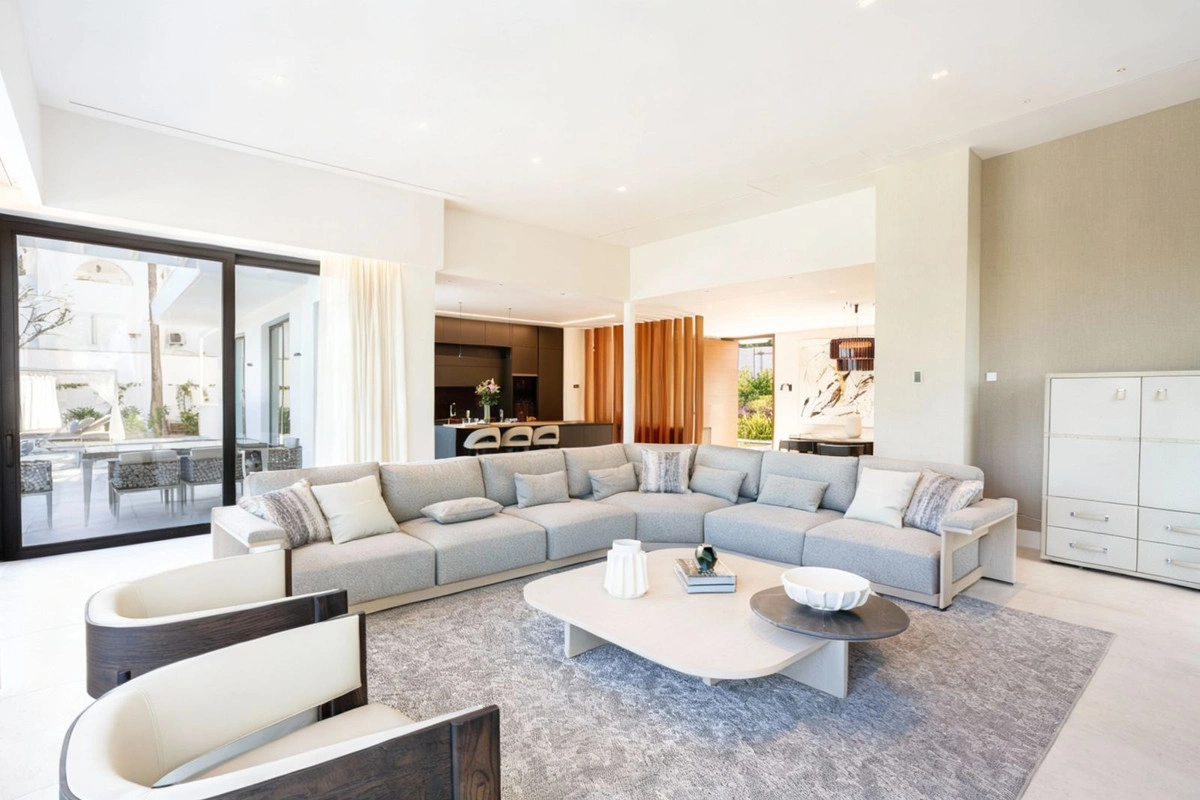 2 - house for sale in estepona - costa del sol andalusia spain