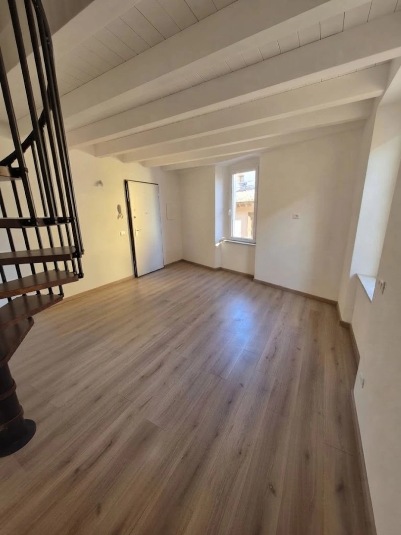 2 - apartment for sale in toscolano maderno lombardy italy