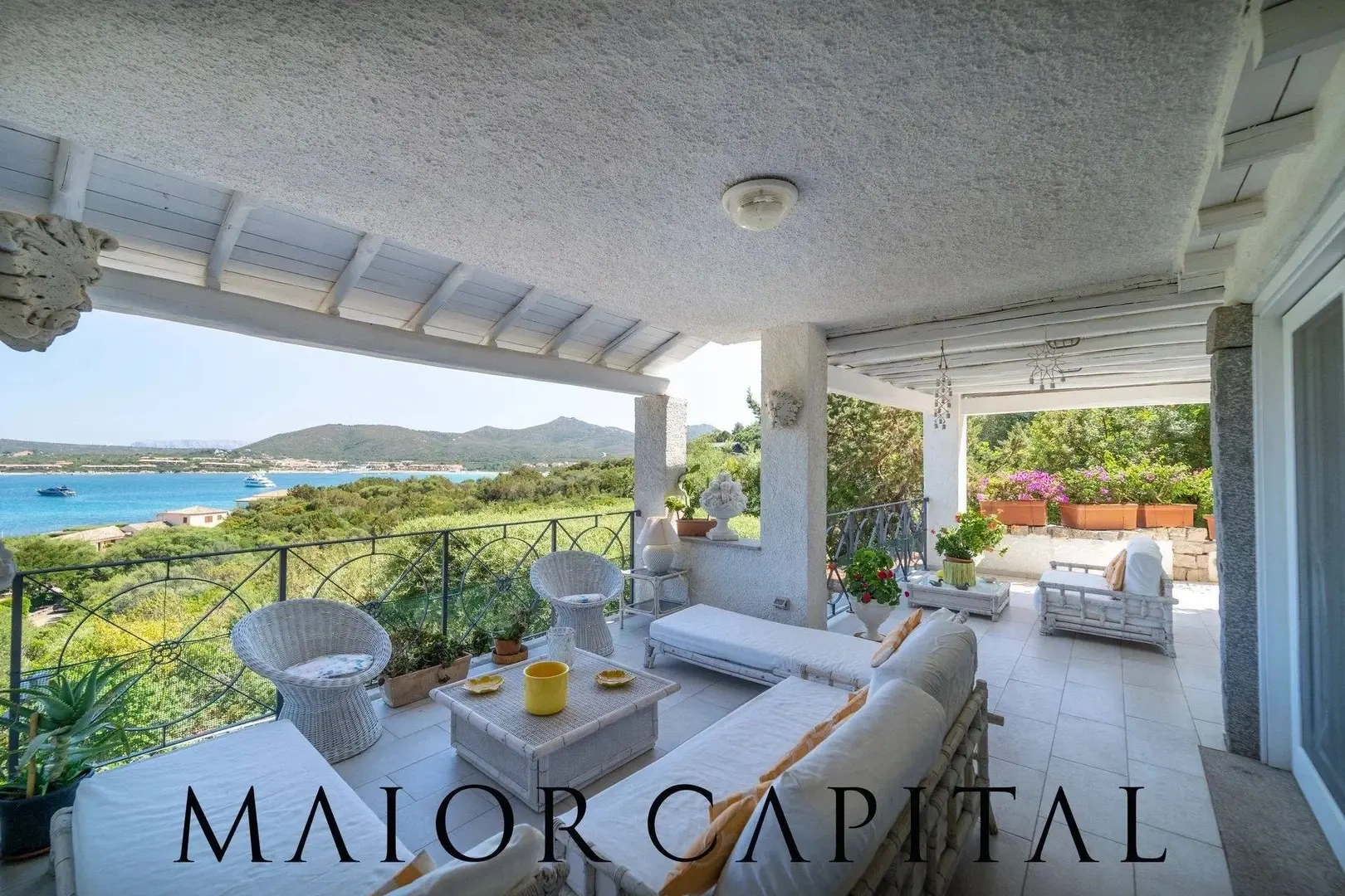 2 - venta casa vista al mar porto rotondo cerdeña italia