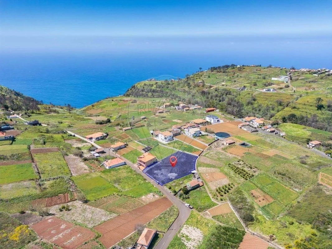 1 - verkoop terrein calheta madeira portugal