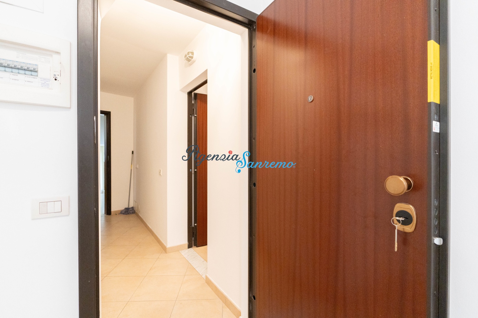 1 - venda apartamento sanremo liguria itália