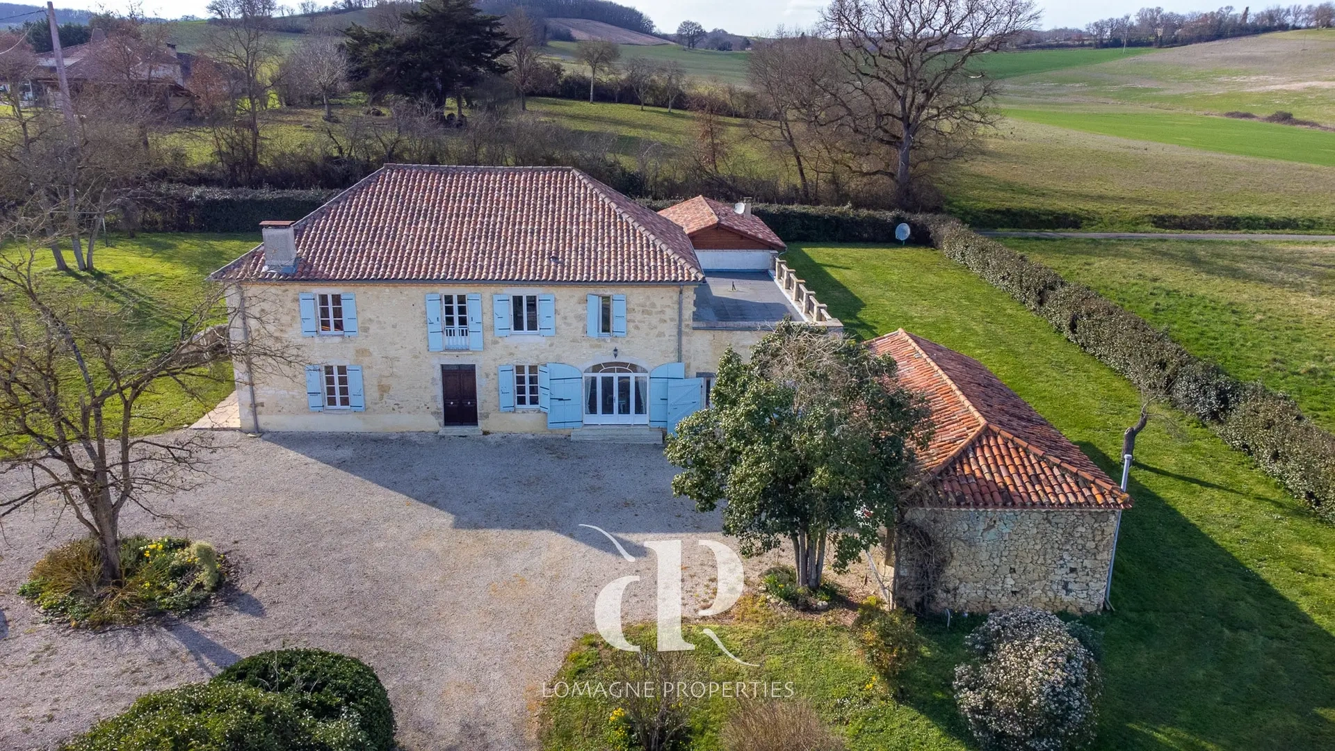 Casa con piscina