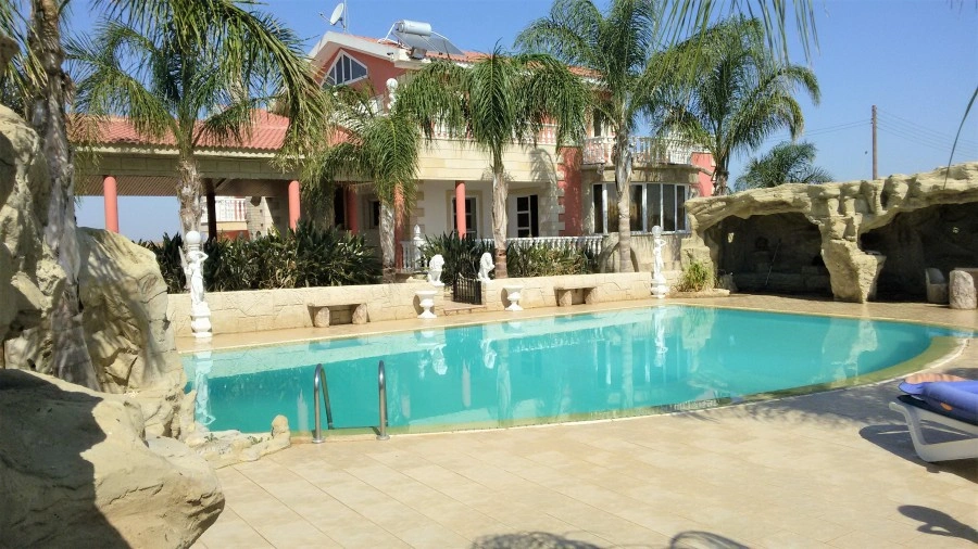 1 - venda villa nicosia nicósia chipre