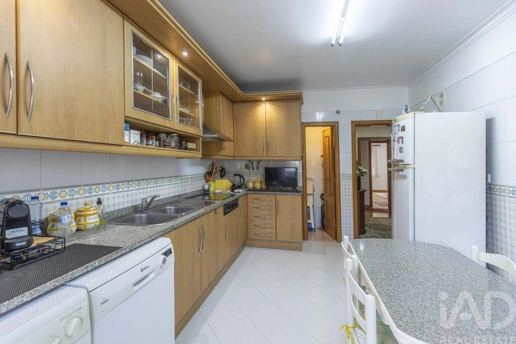 2 - apartment for sale in amadora lisbon region portugal